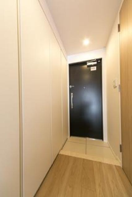 ※写真は同タイプ住戸です。(玄関)