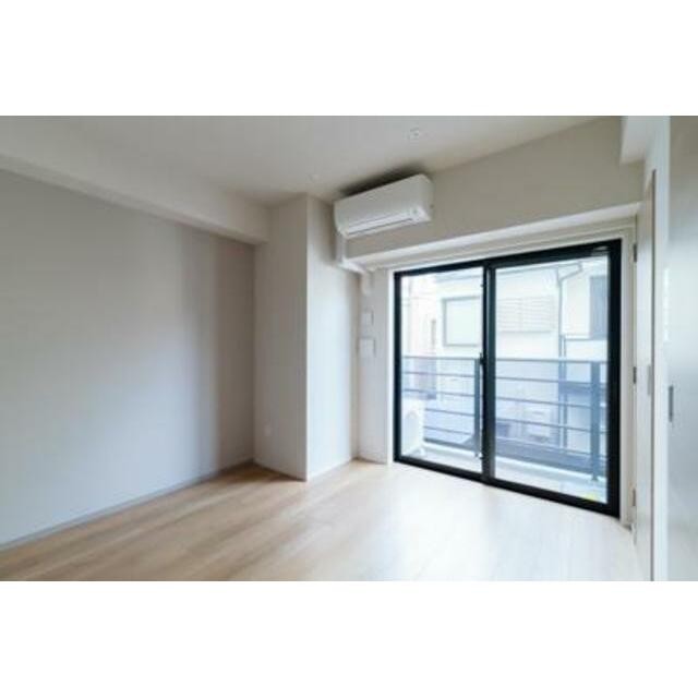 ※写真は同タイプ住戸です。(居間)