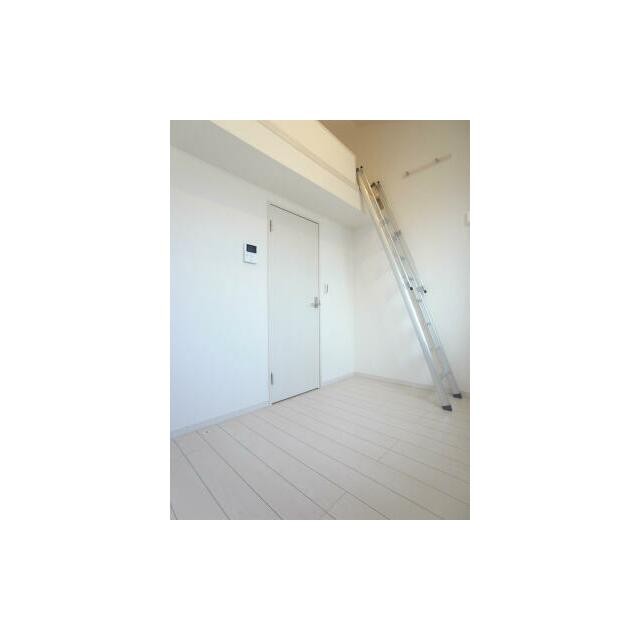 (居間)