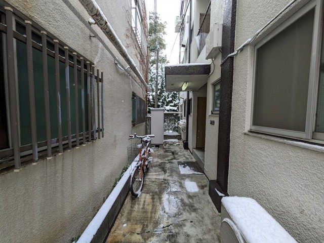 (居間)