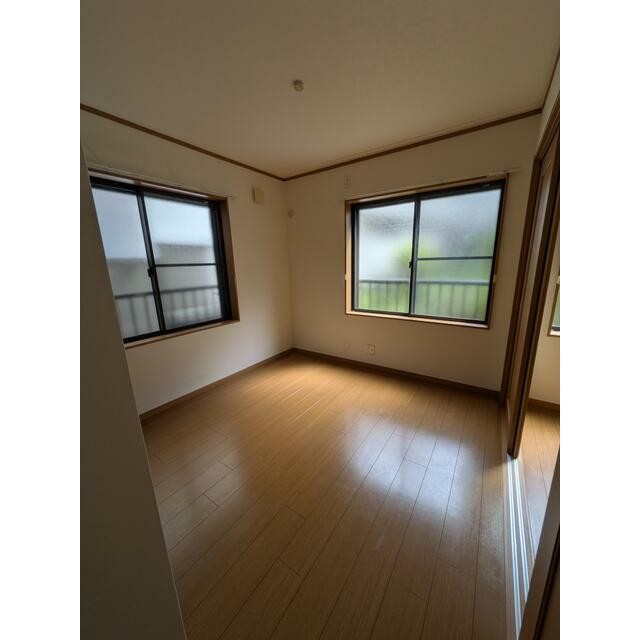 (居間)