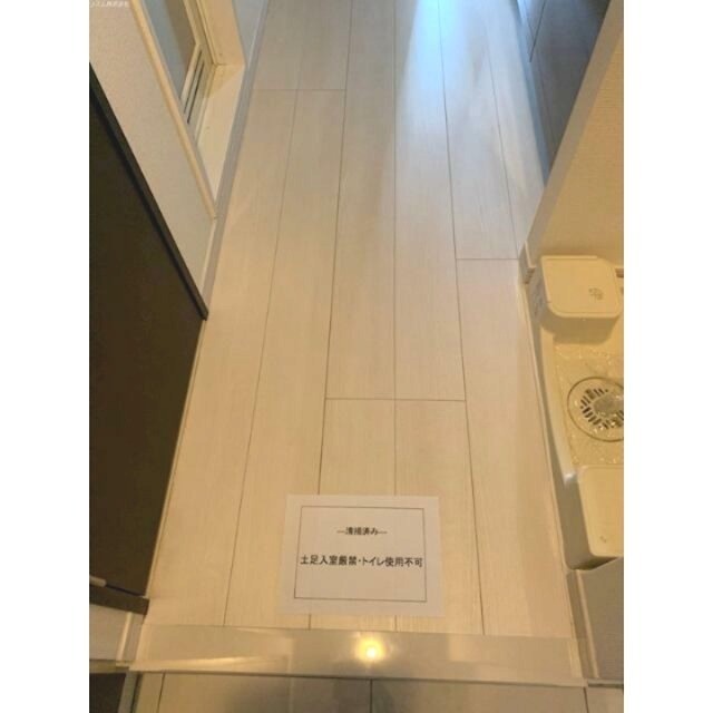 ※同仕様写真含む(玄関)