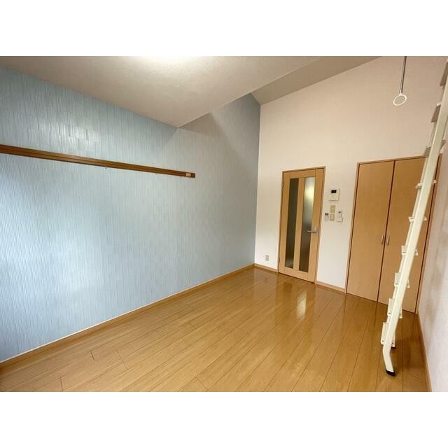 (居間)