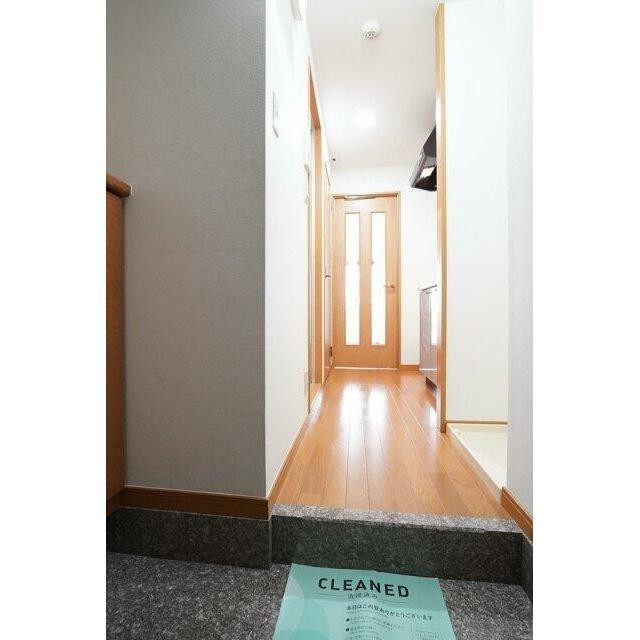 ※同仕様写真(玄関)