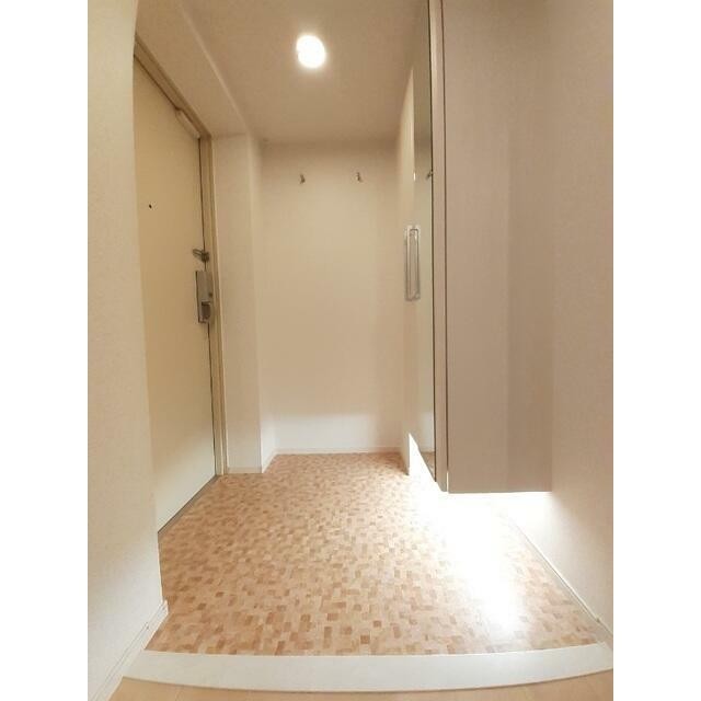 (玄関)