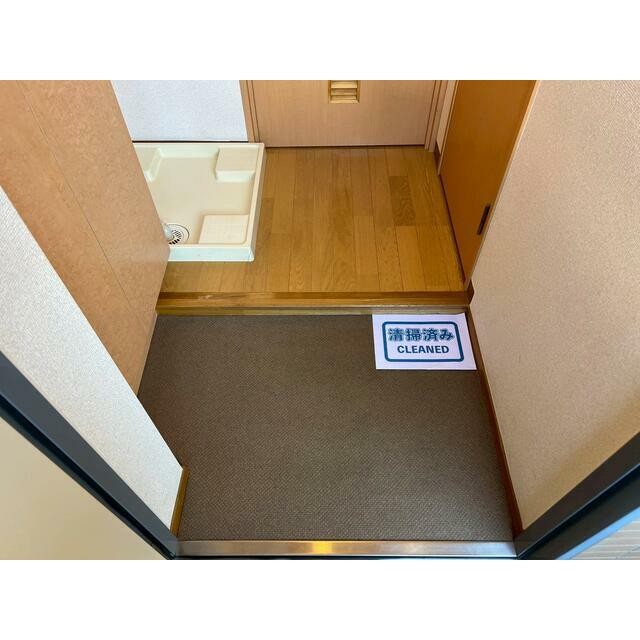 (玄関)