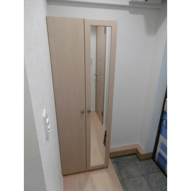 (玄関)