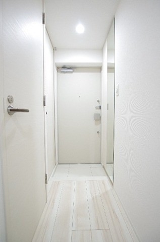 ※同仕様写真(玄関)