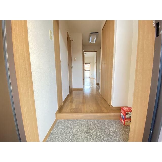 (玄関)