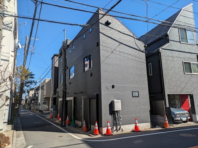 目黒区洗足2丁目 【賃貸居住】アパート