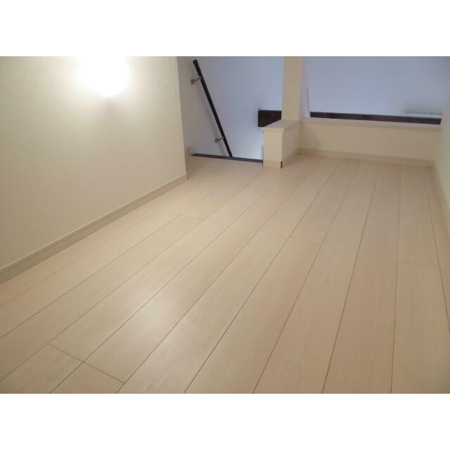 大型ロフトは寝室にできるほどの広さがあります！