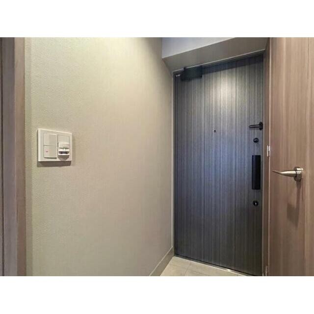 (玄関)