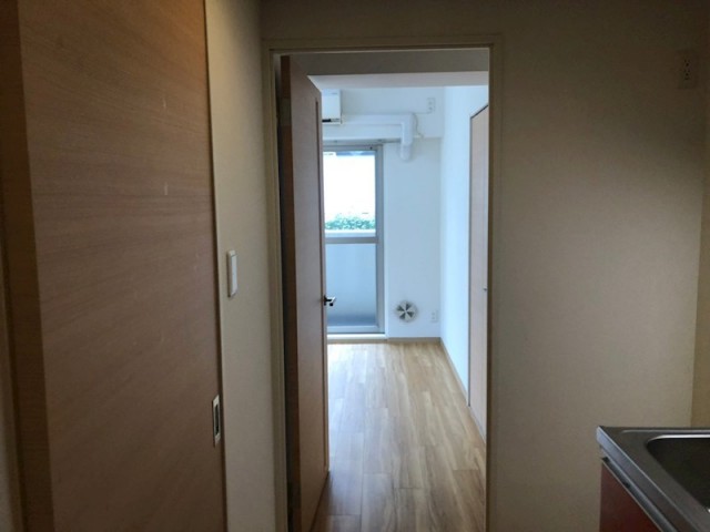 (玄関)