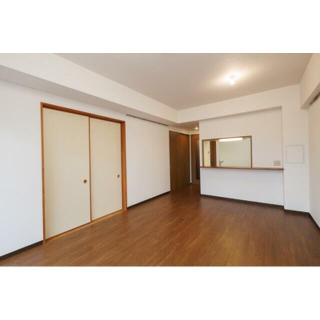 ※写真は同タイプ住戸です。(居間)