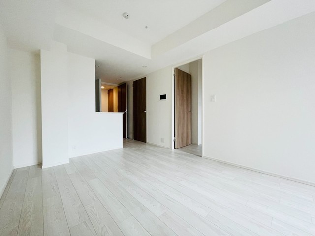 ※写真は同タイプ住戸です。(居間)