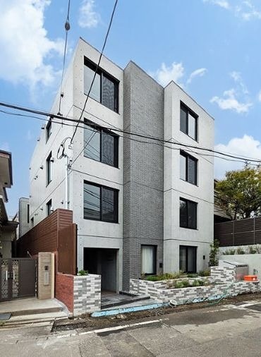 世田谷区下馬2丁目 【賃貸居住】マンション