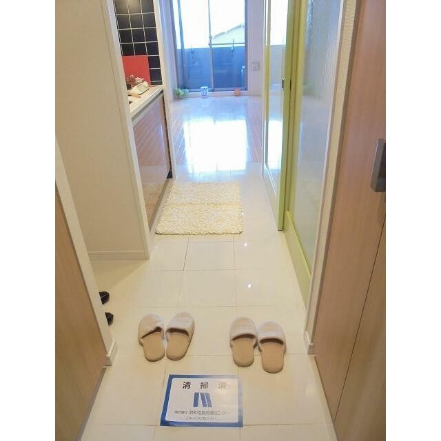 (玄関)