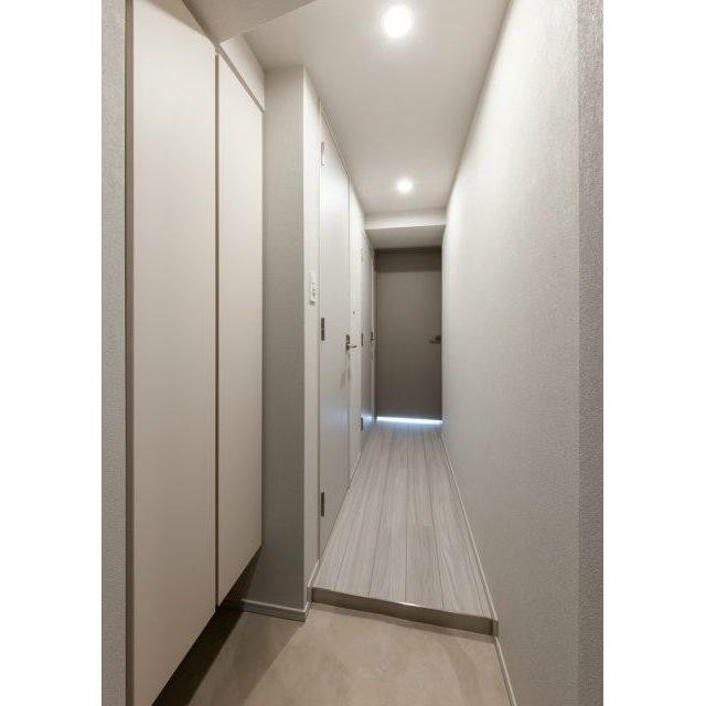 ※同タイプ参考写真です（カラータイプが異なる場合がございます）(玄関)