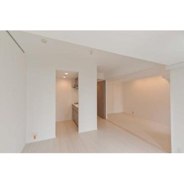 ※写真は同タイプ住戸です。(居間)