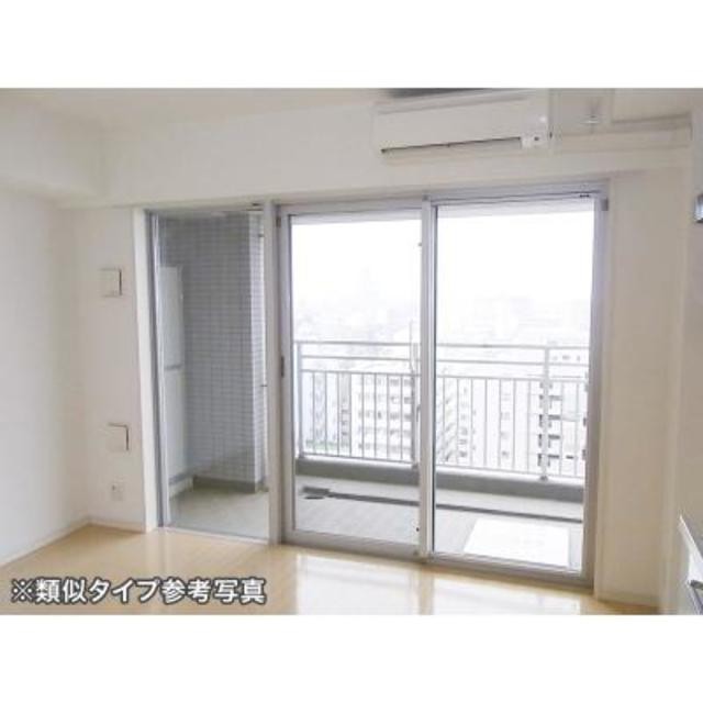 ※写真は同タイプ住戸です。(居間)