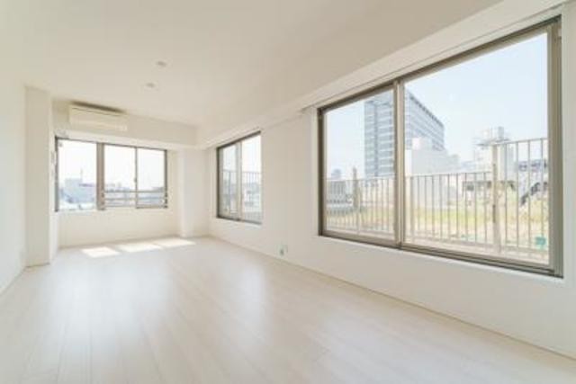 ※写真は同タイプ住戸です。(居間)
