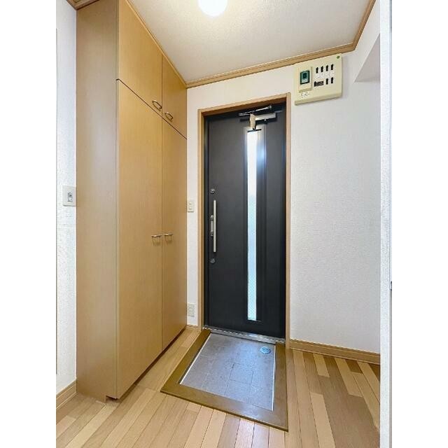 (玄関)