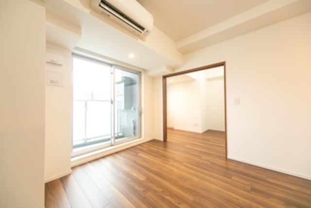 ※写真は同タイプ住戸です。(居間)