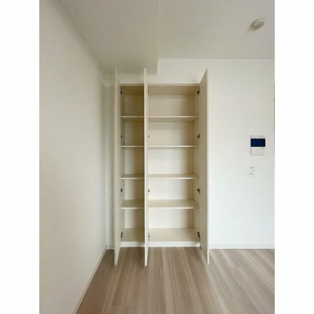 ※同仕様写真(内装)