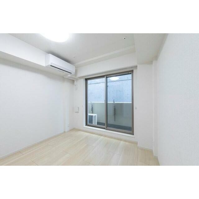(居間)