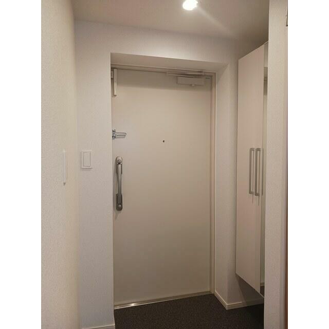 (玄関)