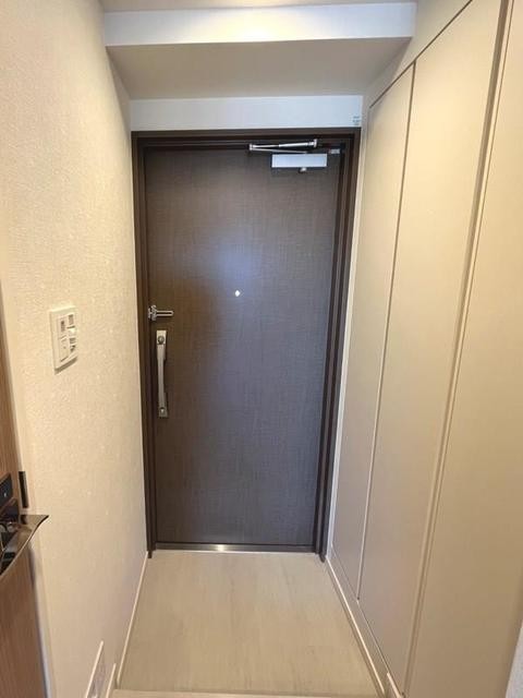 ※写真は同タイプ住戸です。(玄関)