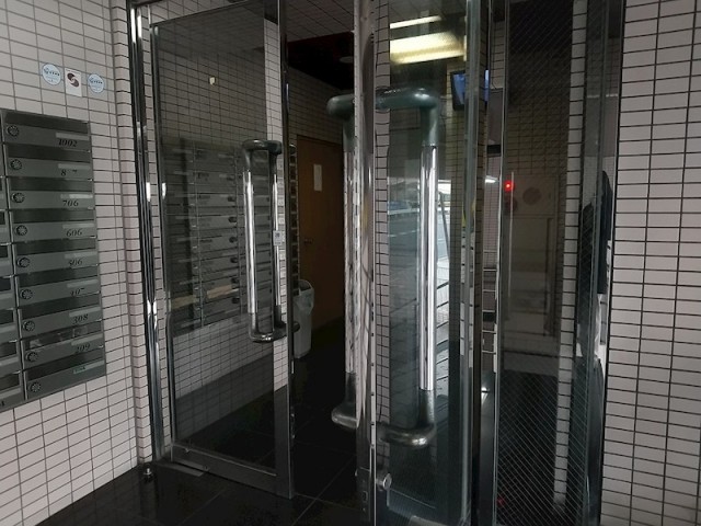 (居間)