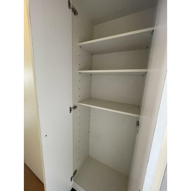 シューズボックス(内装)