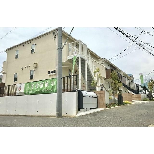 横浜市港北区富士塚2丁目 【賃貸居住】アパート