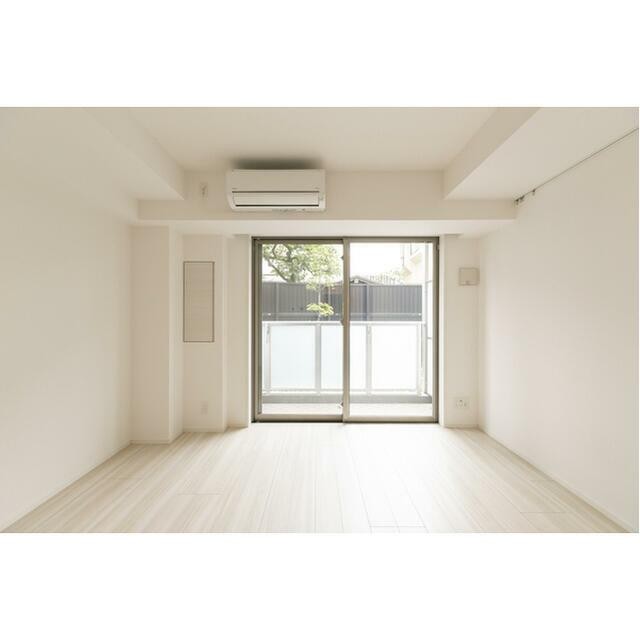 (居間)