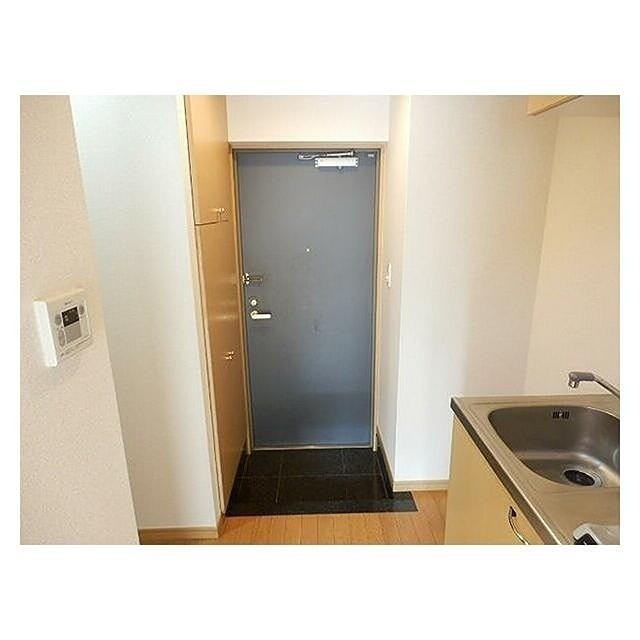 ※同仕様写真(玄関)