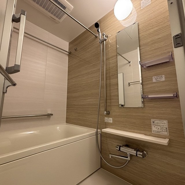 ※写真は同タイプ住戸です。(風呂)