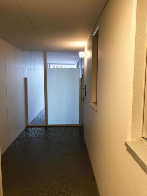 ※写真は同タイプ住戸です。(玄関)