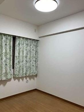 (居間)