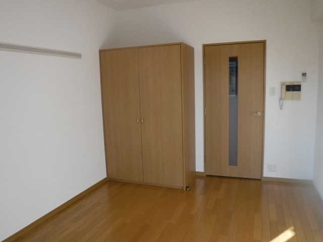 (居間)