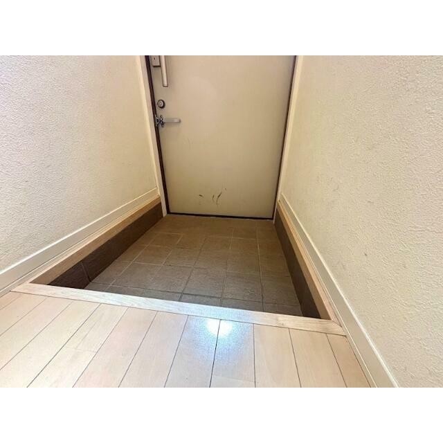 (玄関)