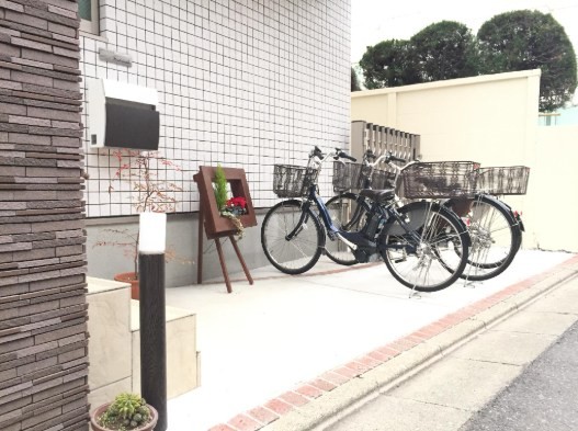 (玄関)