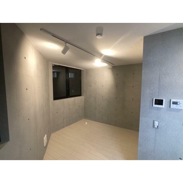 (居間)