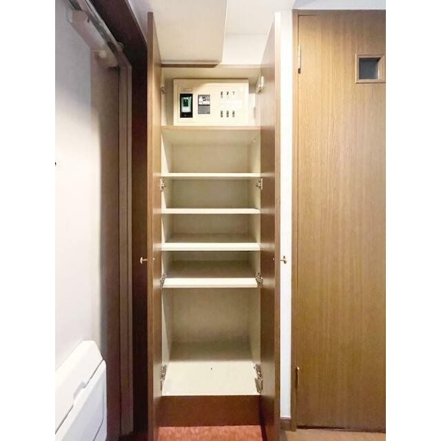 (玄関)