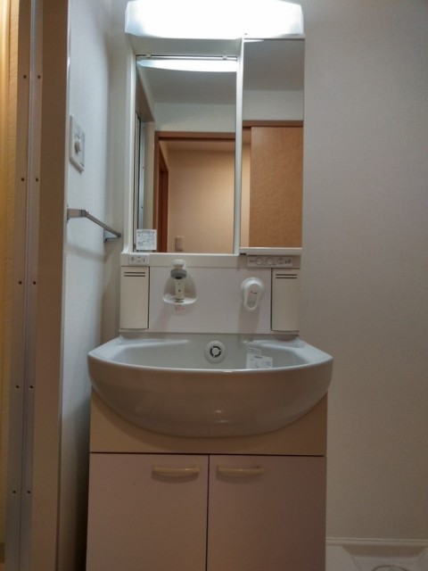 ※画像は別部屋の参考写真を含む(内装)