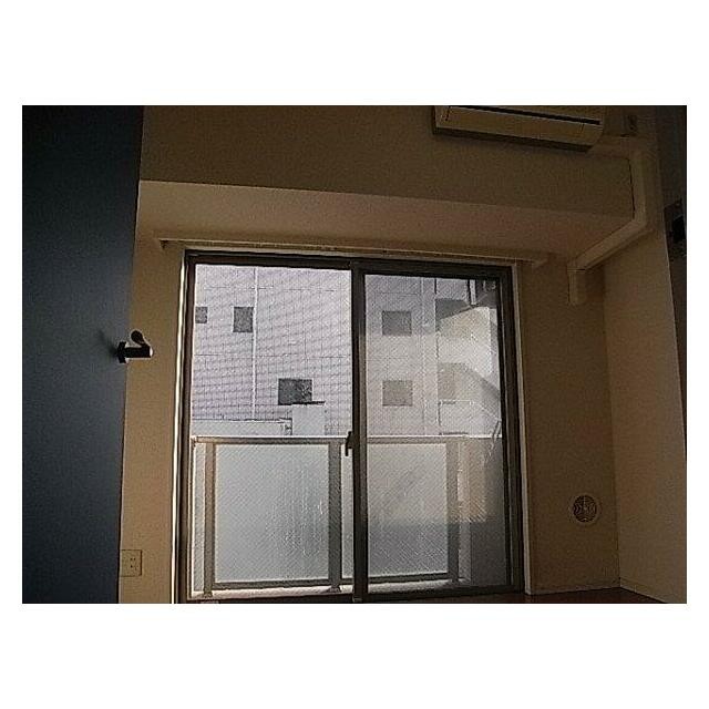 (居間)