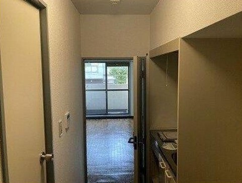 (玄関)