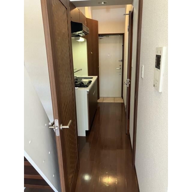 (玄関)