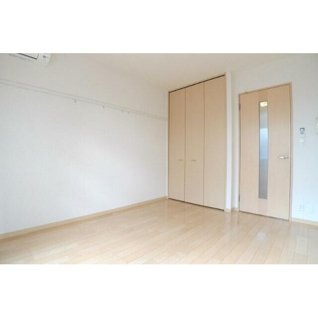 (居間)