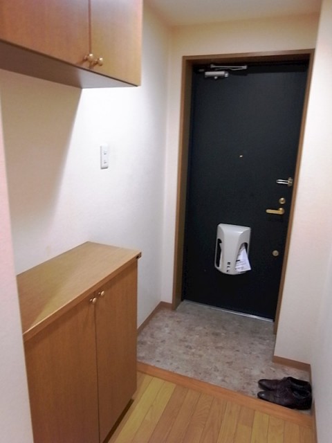 (玄関)